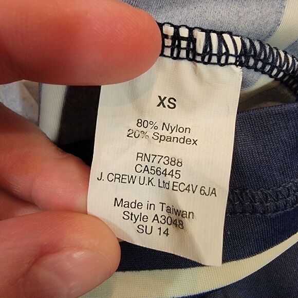 J. Crew rash guard navy stripe size XS - Picture 5 of 6